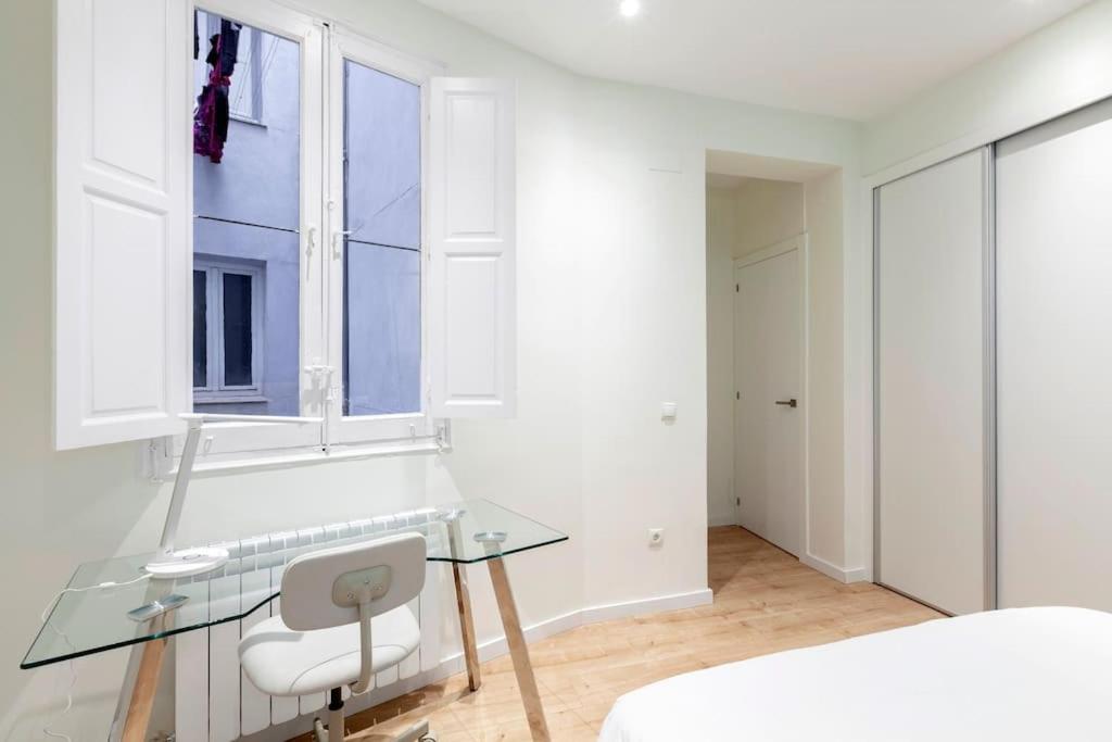 Tasteful Centre Rios Rosas - Business Ready Appartement *